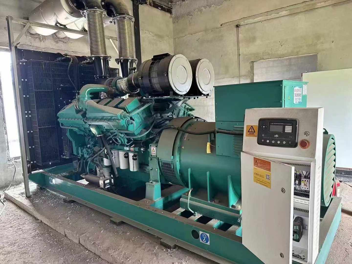 嘉陵无功补偿装置的性能评估需要考虑哪些因素？