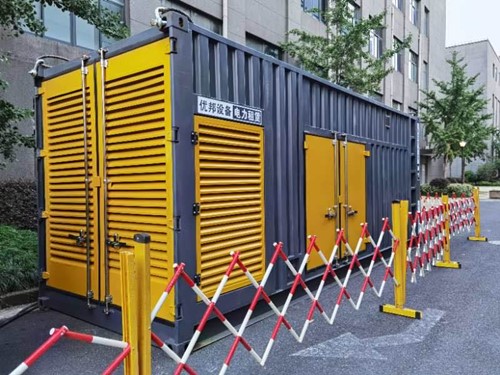 嘉陵温度对电压测量结果的影响是否存在理论计算公式？